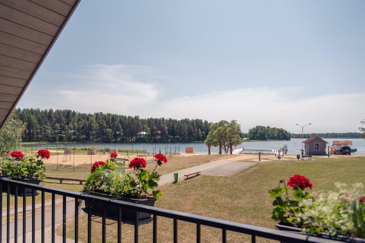Lake & Library Boutique Hotel Ignalina Exterior photo
